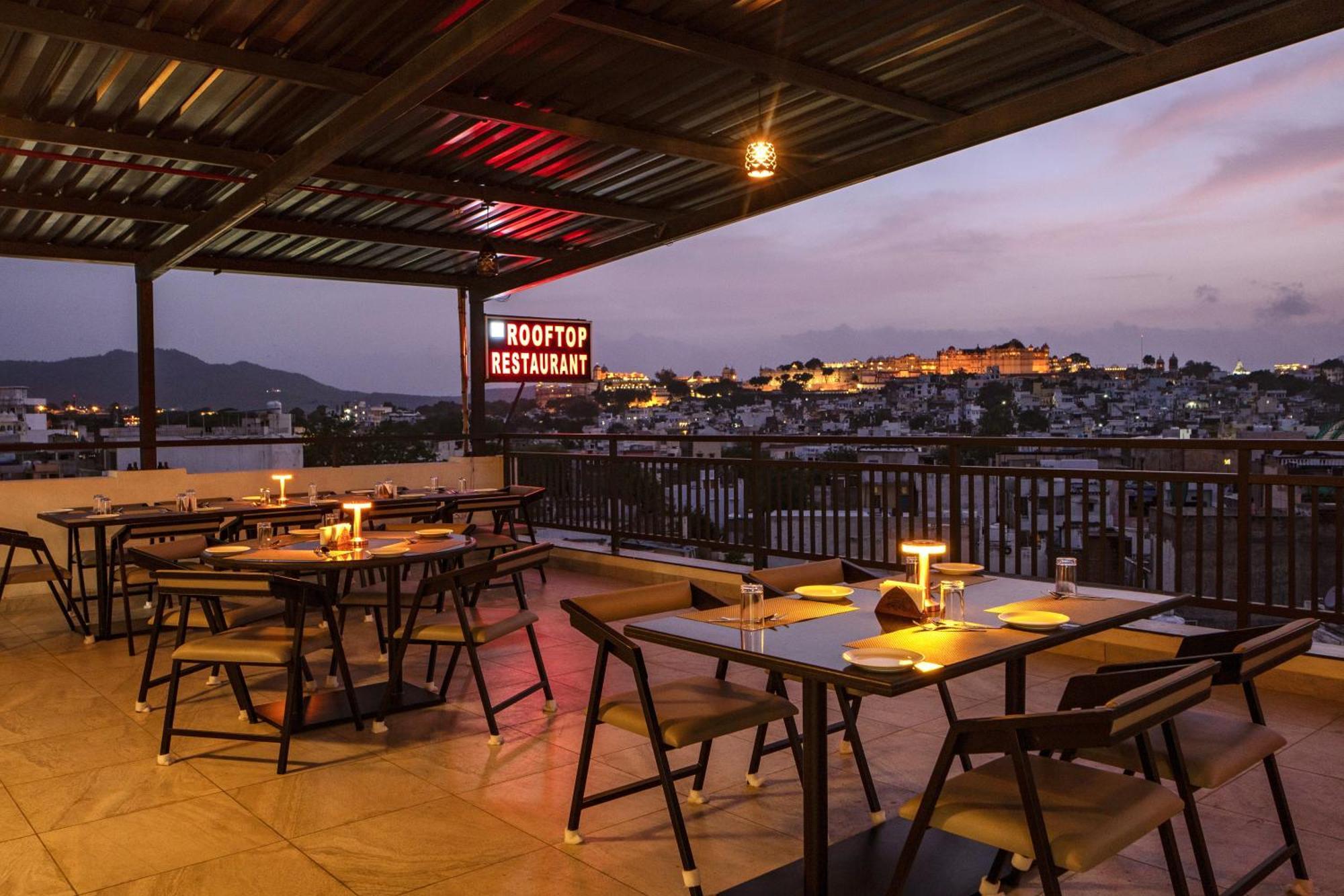 The Mangal View Residency - A Luxury Boutique Business Hotel Udajpur Exteriér fotografie